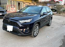 تۆیۆتا ڕاڤ 4